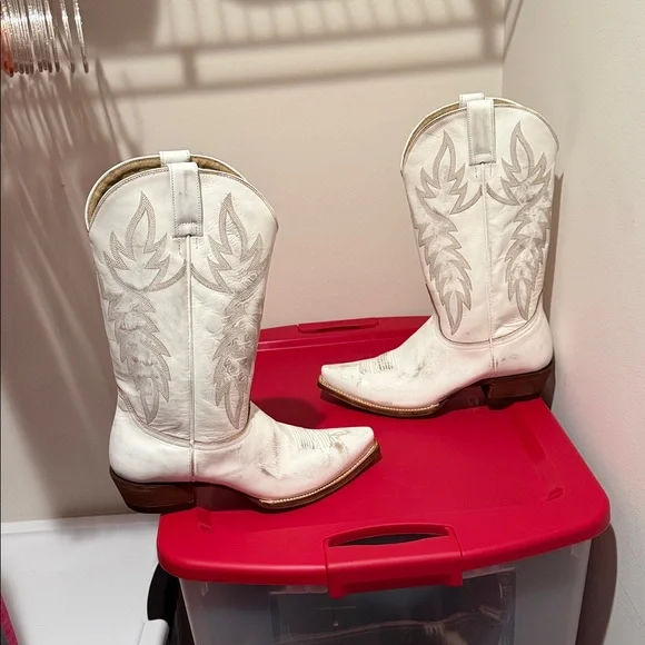 Idyllwind wheeler white boots - Picture 2 of 4